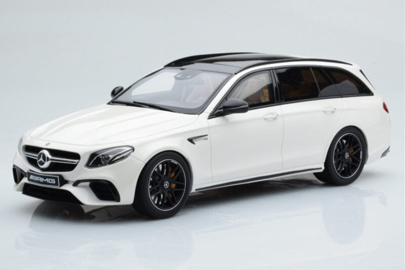 Mercedes AMG E63 S S213 T-Model Weiss GT Spirit 1:18