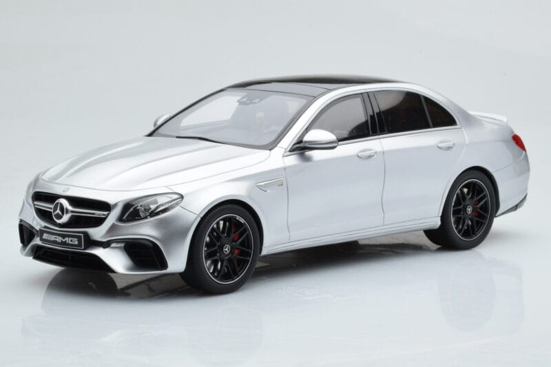 Mercedes AMG E63 S W213 Silber GT Spirit 1:18