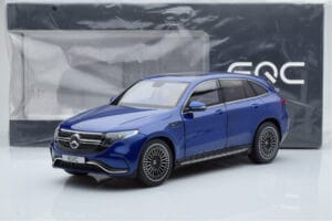 Mercedes EQC 400 Brilliant Blau NZG 1:18 B66963757 Metall – Bild 8 von 8