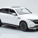 Mercedes EQC 400 Diamond Weiss NZG 1:18 - image 6 of 8