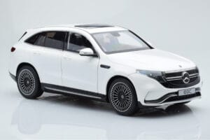 Mercedes EQC 400 Diamond Weiss NZG 1:18 B66963756 Metall – Bild 6 von 8