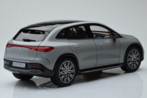 Mercedes EQE SUV X294 AMG Line Alpine Grau NZG 1:18 B66960837 Metall – Bild 3 von 8