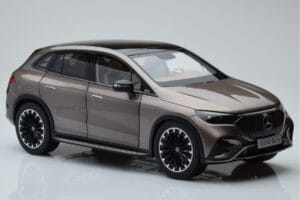 Mercedes EQE SUV X294 AMG Line Velvet Braun NZG 1:18 B66960836 Metall – Bild 6 von 8