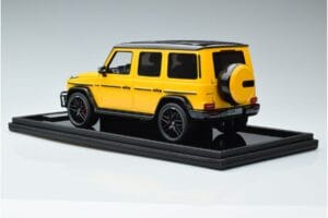 Mercedes AMG G63 W463 Gelb MotorHelix 1:18 MH018-Y Resin – Bild 5 von 7