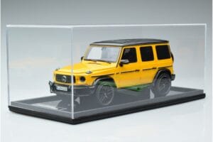 Mercedes AMG G63 W463 Gelb MotorHelix 1:18 MH018-Y Resin – Bild 6 von 7