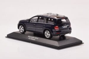 Mercedes GL X164 Tansanit Blau Minichamps 1:43 B66962228 Metall – Bild 3 von 4