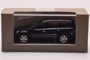 Mercedes GL X164 Tansanit Blau Minichamps 1:43 B66962228 Metall – Bild 4 von 4