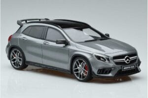 Mercedes AMG GLA 45 X156 Händler Edition GT Spirit 1:18 B66960467 Resin – Bild 4 von 6
