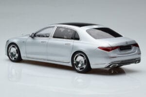 Mercedes Maybach S600 W222 V12 Biturbo Hightech Silber Almost Real 1:18 820118 Metall – Bild 7 von 12