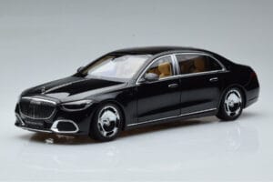 Mercedes Maybach S600 W222 V12 Biturbo Obsidian Schwarz Almost Real 1:18 820115