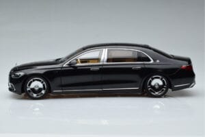 Mercedes Maybach S600 W222 V12 Biturbo Obsidian Schwarz Almost Real 1:18 820115 Metall – Bild 5 von 11