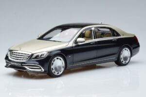 Mercedes Maybach S650 X222 Silberblau Norev 1:18 B66960615 Metall