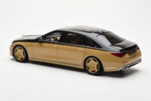 Mercedes Maybach S680 W223 Obsidian Schwarz Sand Almost Real 1:18 820124 Metall – Bild 6 von 7