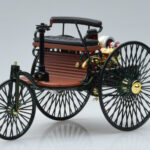 Mercedes Patent Motorwagen Grün Norev 1:18