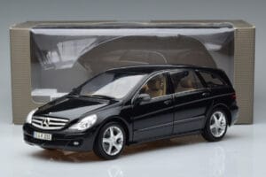 Mercedes R-Class W251 Obsidian Schwarz Minichamps 1:18 B66962325 Metall – Bild 7 von 7