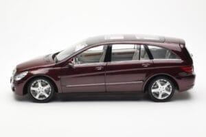 Mercedes R-Class W251 Rot Metallic Minichamps 1:18 150034602 Metall – Bild 4 von 8
