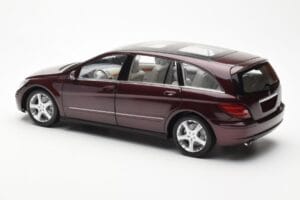 Mercedes R-Class W251 Rot Metallic Minichamps 1:18 150034602 Metall – Bild 7 von 8