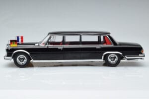 Mercedes 600 Pullman W100 W. Brandt G. Pompidou KK-Scale 1:18 KKDC181134 Metall – Bild 3 von 6