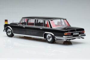 Mercedes 600 Pullman W100 W. Brandt G. Pompidou KK-Scale 1:18 KKDC181134 Metall – Bild 5 von 6