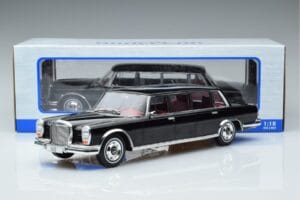 Mercedes 600 LWB Pullman W100 Schwarz MCG 1:18 MCG18187 Metall – Bild 6 von 6