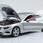 Mercedes S-Class W222 Iridium Silber Norev 1:18 B66961242 - image 2 of 8