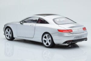 Mercedes S-Class W222 Iridium Silber Norev 1:18 B66961242 Metall – Bild 7 von 8
