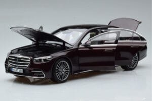Mercedes S-Class W223 AMG Line Rot Norev 1:18 183804 Metall – Bild 2 von 8