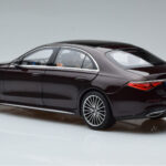 Mercedes S-Class W223 AMG Line Rot Norev 1:18 - image 7 of 8
