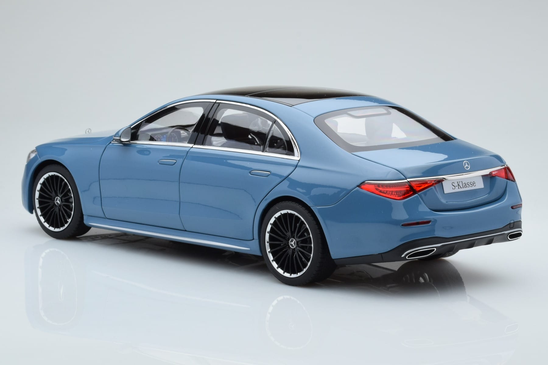 Mercedes S-Class W223 Vintage Blau Norev 1:18 B66960828 Metall – Bild 6 von 7