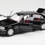 Mercedes S600 W140 Schwarz Norev 1:18 - image 2 of 8