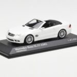 Mercedes SL 55 AMG R230 Weiss Minichamps 1:43 - image 2 of 4