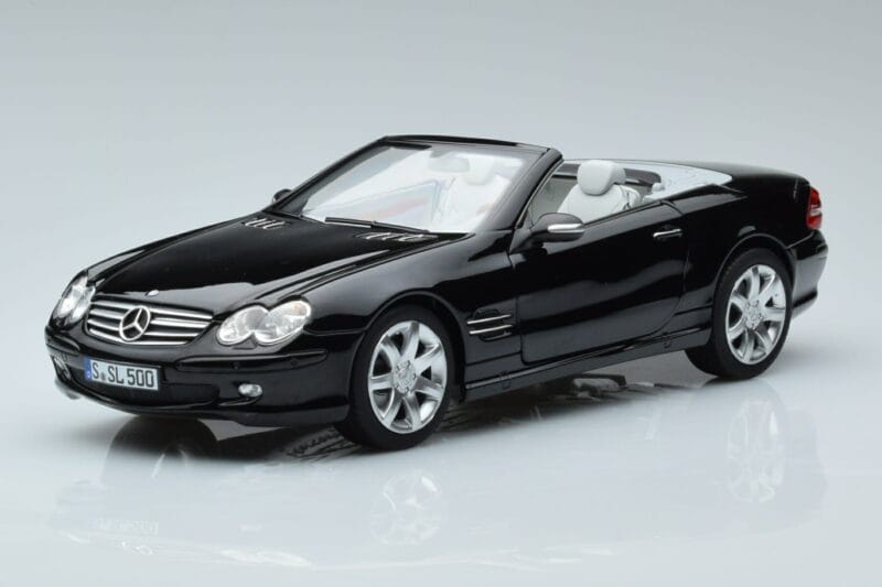 Mercedes SL500 R230 Schwarz Norev 1:18 183840 Metall