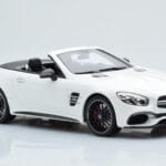 Mercedes AMG SL63 R231 Weiss GT Spirit 1:18 - image 4 of 6