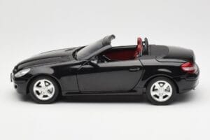 Mercedes SLK R171 Obsidian Schwarz Metallic Minichamps 1:18 B66962319 Metall – Bild 5 von 9