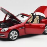 Mercedes SLK R172 Designo Zirkon Rot Minichamps 1:18 - image 2 of 8