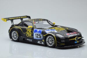 Mercedes SLS AMG GT3 Rowe Racing #125 Zehe / Bullitt / Renger / Hartung ADAC 24 Hours of Nurburgring 2013 Minichamps 1:18 151 – Bild 4 von 6