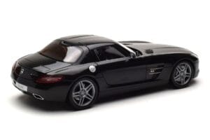 Mercedes SLS AMG Obsidian Schwarz Metallic Minichamps 1:18 B66960042 Metall – Bild 3 von 7