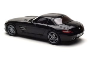 Mercedes SLS AMG Obsidian Schwarz Metallic Minichamps 1:18 B66960042 Metall – Bild 6 von 7