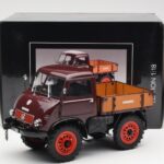 Mercedes Unimog 401 With Westfalia Cabin Schuco 1:18 - image 8 of 8