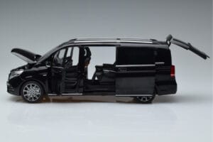 Mercedes V-Class W447 V260L Schwarz OEM 1:18 QALCN89911150 Metall – Bild 5 von 8