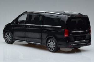 Mercedes V-Class W447 V260L Schwarz OEM 1:18 QALCN89911150 Metall – Bild 6 von 8