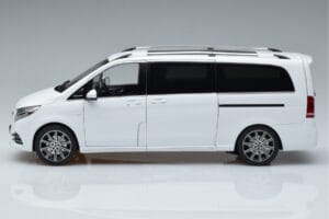 Mercedes V-Class W447 V260L Weiss OEM 1:18 QALCN89911149 Metall – Bild 4 von 8