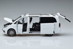 Mercedes V-Class W447 V260L Weiss OEM 1:18 QALCN89911149 Metall – Bild 5 von 8