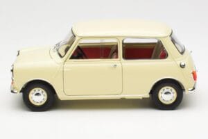 Morris Mini Minor Weiss Kyosho 1:18 08964W Metall – Bild 4 von 8