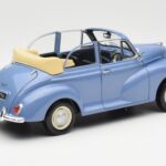 Morris Minor Cabriolet Blau Minichamps 1:18 - image 3 of 8