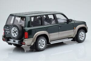 Nissan Patrol GR Y61 Grün Otto 1:18 OT433 Resin – Bild 2 von 5