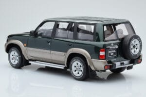 Nissan Patrol GR Y61 Grün Otto 1:18 OT433 Resin – Bild 4 von 5