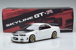 Nissan Skyline GT-R R34 Nismo Z-Tune Weiss MotorHelix 1:18 M83407 Metall – Bild 11 von 11