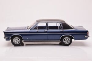 Opel Diplomat B Dunkelblau Metallic MCG 1:18 MCG18336 Metall – Bild 3 von 6