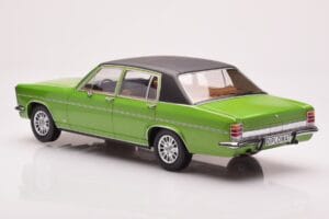 Opel Diplomat B Grün Metallic MCG 1:18 MCG18337 Metall – Bild 5 von 6
